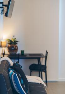 Peaceful & Quiet Near Beach, Cafe's & Hospital - Internet Find 6