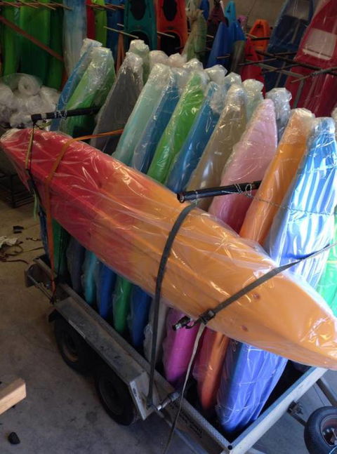 Australis Canoes & Kayaks - Internet Find 1