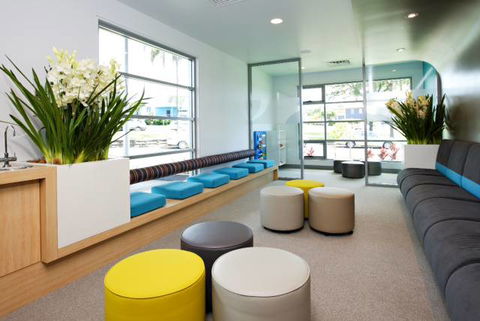Davis Dental–Specialist Prosthodontist - Internet Find 3