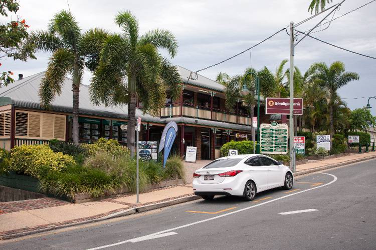 Dentists Mudgeeraba QLD Internet Find