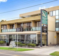 Quality Hotel Bayside Geelong - Internet Find