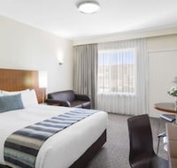 Central Motel  Apartments Signature Collection - Internet Find
