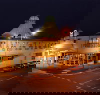 The Lighthouse Hotel - Internet Find