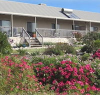 Flour Cask Bay Retreat - Internet Find