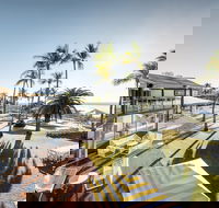Mangrove Hotel - Internet Find