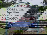 Noosa River Sandy Shores