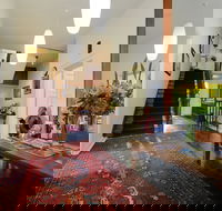 Edinburgh Gallery Bed  Breakfast - Internet Find