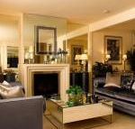 Andres Mews Luxury Serviced Apartments - Internet Find