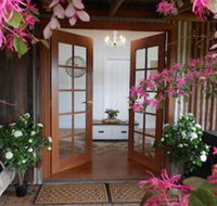 Milton Country Retreat The Chocolate Cottages - Internet Find