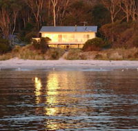 Harpers on the Beach - Internet Find