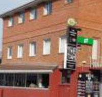 The Waratah Hotel - Internet Find