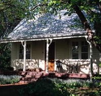 Elm Wood Cottages - Internet Find