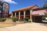 Idlewilde Town  Country Motor Inn