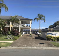 Cook's Endeavour Motor Inn - Internet Find