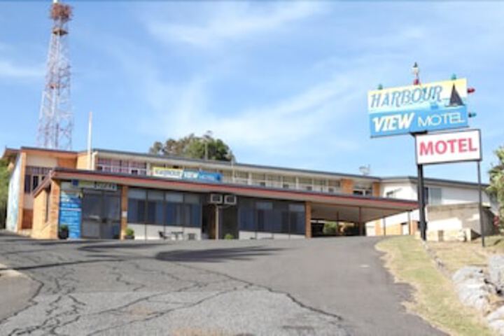 Gladstone ACT Internet Find