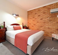 Narrandera Club Motor Inn - Internet Find
