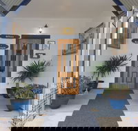Monto Colonial Motor Inn - Internet Find
