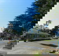 Gundagai Cabins  Tourist Park - Internet Find