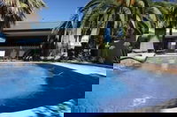 Golden Leaf Motor Inn