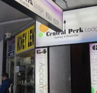 Central Perk Lodge - Internet Find