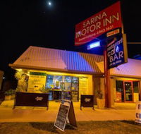 Sarina Motor Inn - Internet Find