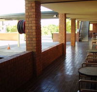 Centabrook Motor Inn - Internet Find