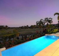 4 Cascade House Luxury Holiday Home - Internet Find