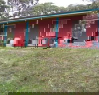 Clare Valley Cabins - Internet Find