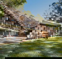 Avoca Beach Hotel - Internet Find