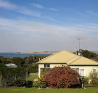 Lady Barron Holiday Home - Internet Find