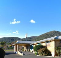 Almond Inn Motel - Internet Find