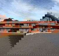 Poets Recall Motel - Internet Find