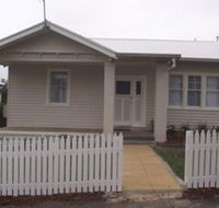 Avenue House - Internet Find