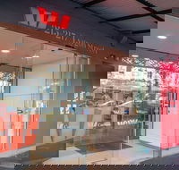 Clocktower Apartment Hotel - Internet Find