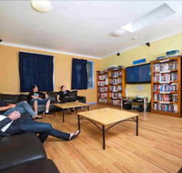 Cronulla Beach Backpackers - Internet Find