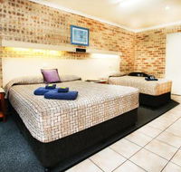 Central Motel Gin Gin - Internet Find