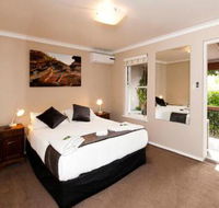 Park Terrace 1 - Internet Find
