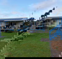 Marion Bay Holiday Villas - Internet Find