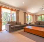 Barberry Lodge - Internet Find
