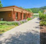 Bright Country Home - Internet Find