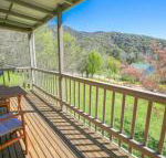 Crabapple Cottage - Internet Find