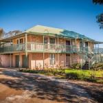 Lindsay House Homestead
