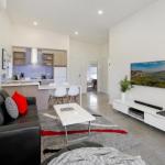 Ironbark Villa 6