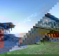 Stanley View Beach House - Internet Find