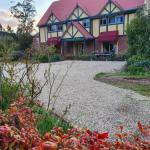 Oaktree Guest House