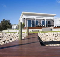 Villa Serra - Internet Find