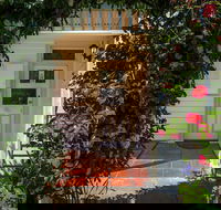 Rosehaven Cottage - Internet Find