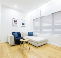HAZEL 3BDR Melbourne Apartment - Internet Find