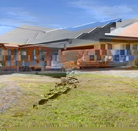Quins Gap Private Retreat - Internet Find