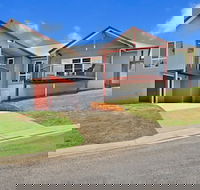 3 Peaks Rise - BRIGHT - Internet Find
